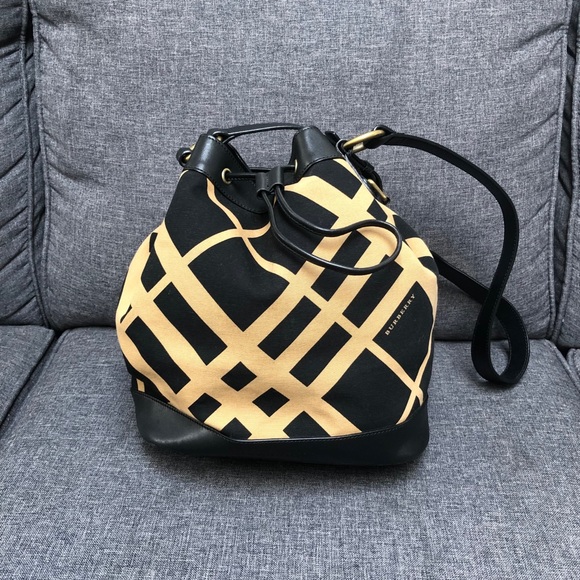 burberry drawstring bag